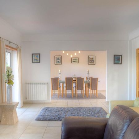 Villa Montanha, Luxury Coastal Villa, With Swimming Pool, Loungers And Alfresco Dining, 10 Min Walk To The Beautiful Praia Da Luz Beach, Shops, Bars And Restaurants! Exterior foto