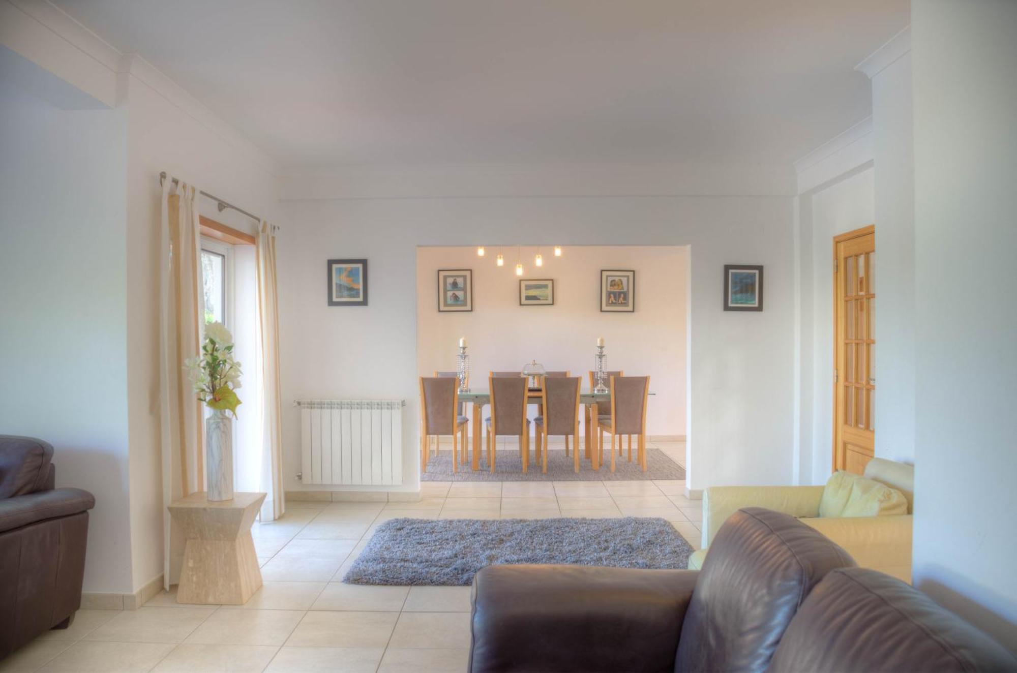 Villa Montanha, Luxury Coastal Villa, With Swimming Pool, Loungers And Alfresco Dining, 10 Min Walk To The Beautiful Praia Da Luz Beach, Shops, Bars And Restaurants! Exterior foto